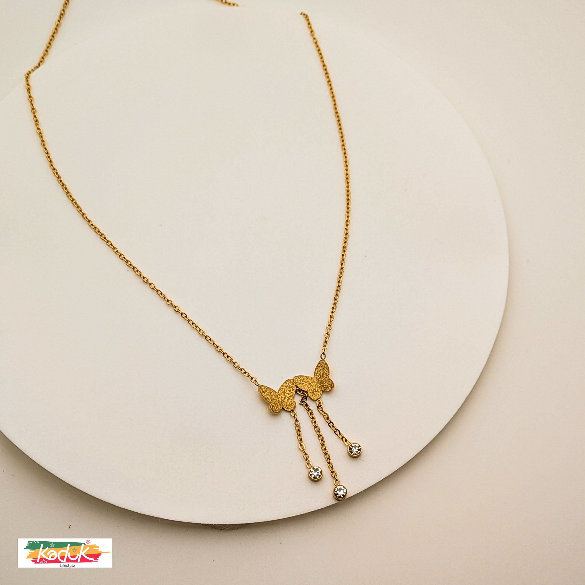 Gold Butterfly Pendant Necklace with Crystal Drops – Elegant Lightweight Jewelry