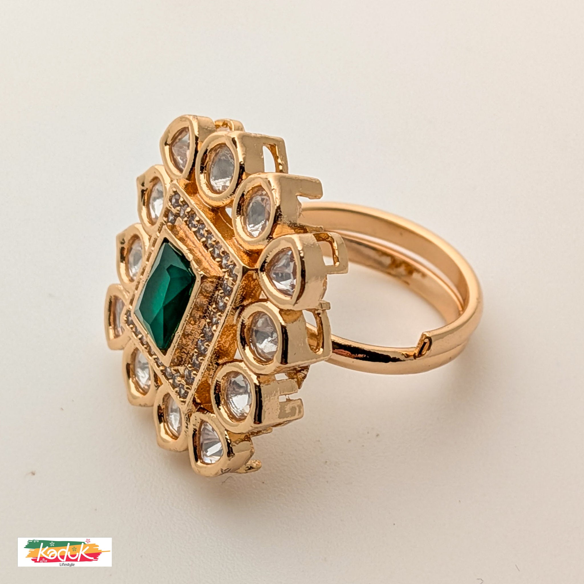 Square Kundan Floral Statement Ring