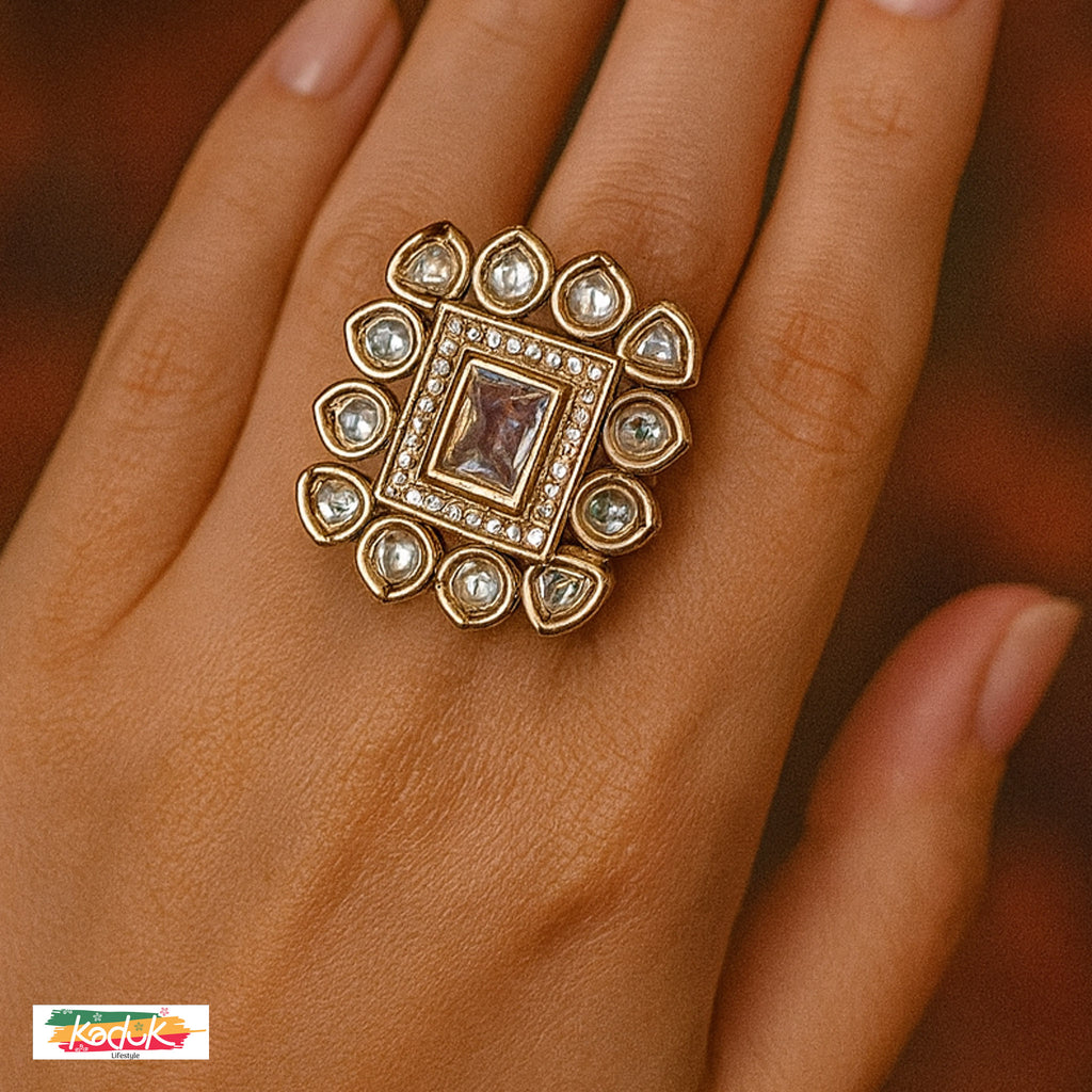 Square Kundan Floral Statement Ring