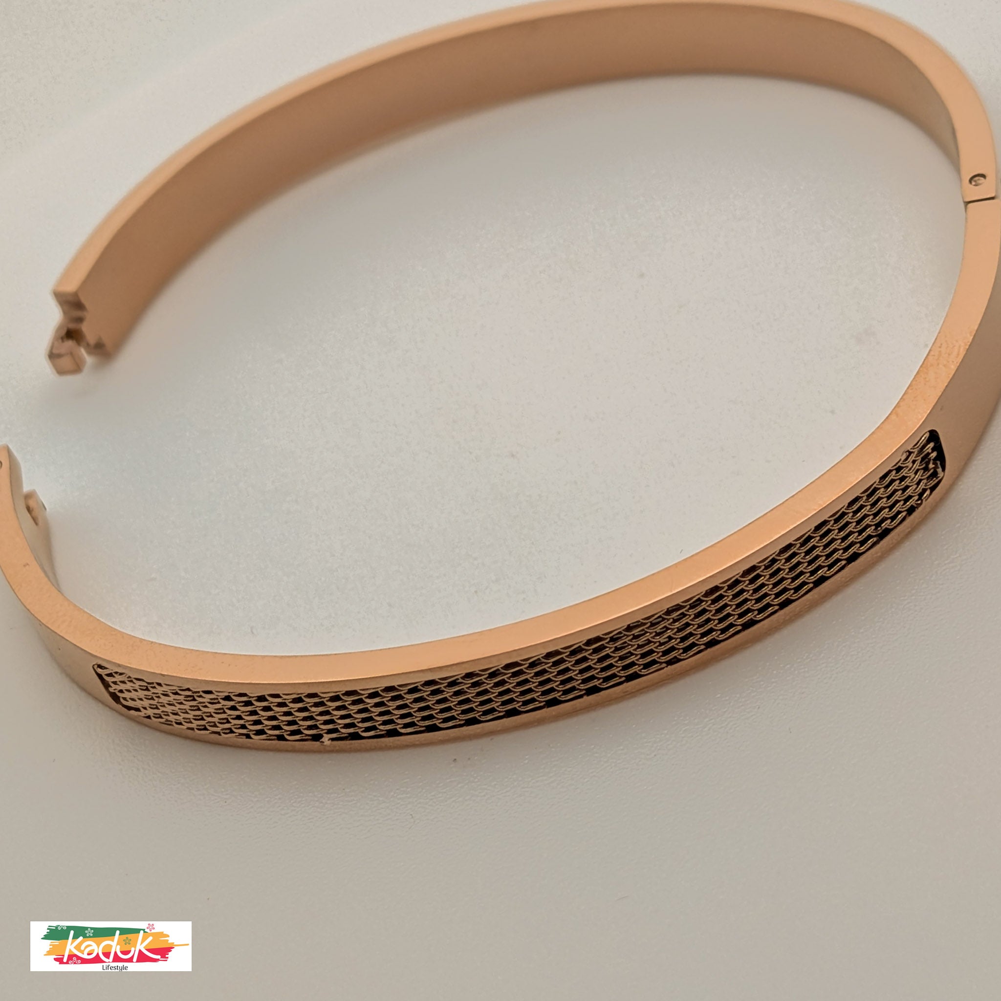 Rose Gold-Plated Textured Minimal Bracelet