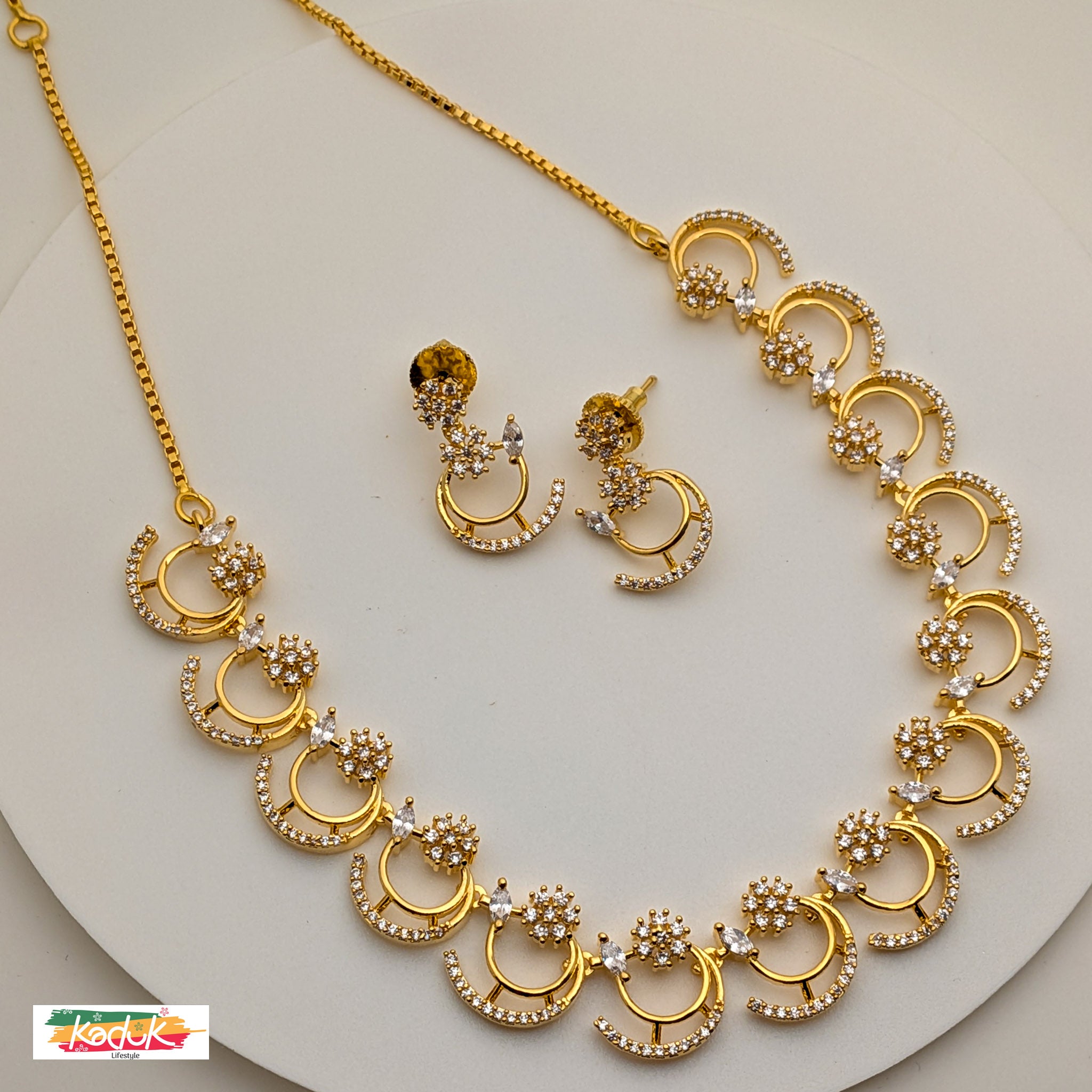 🌙 Gold Crescent Necklace with Crystal Floral Accents & Earrings