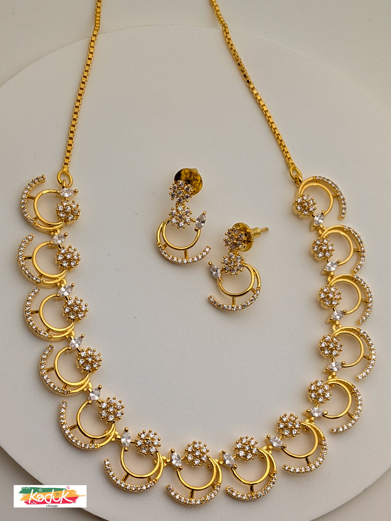 🌙 Gold Crescent Necklace with Crystal Floral Accents & Earrings